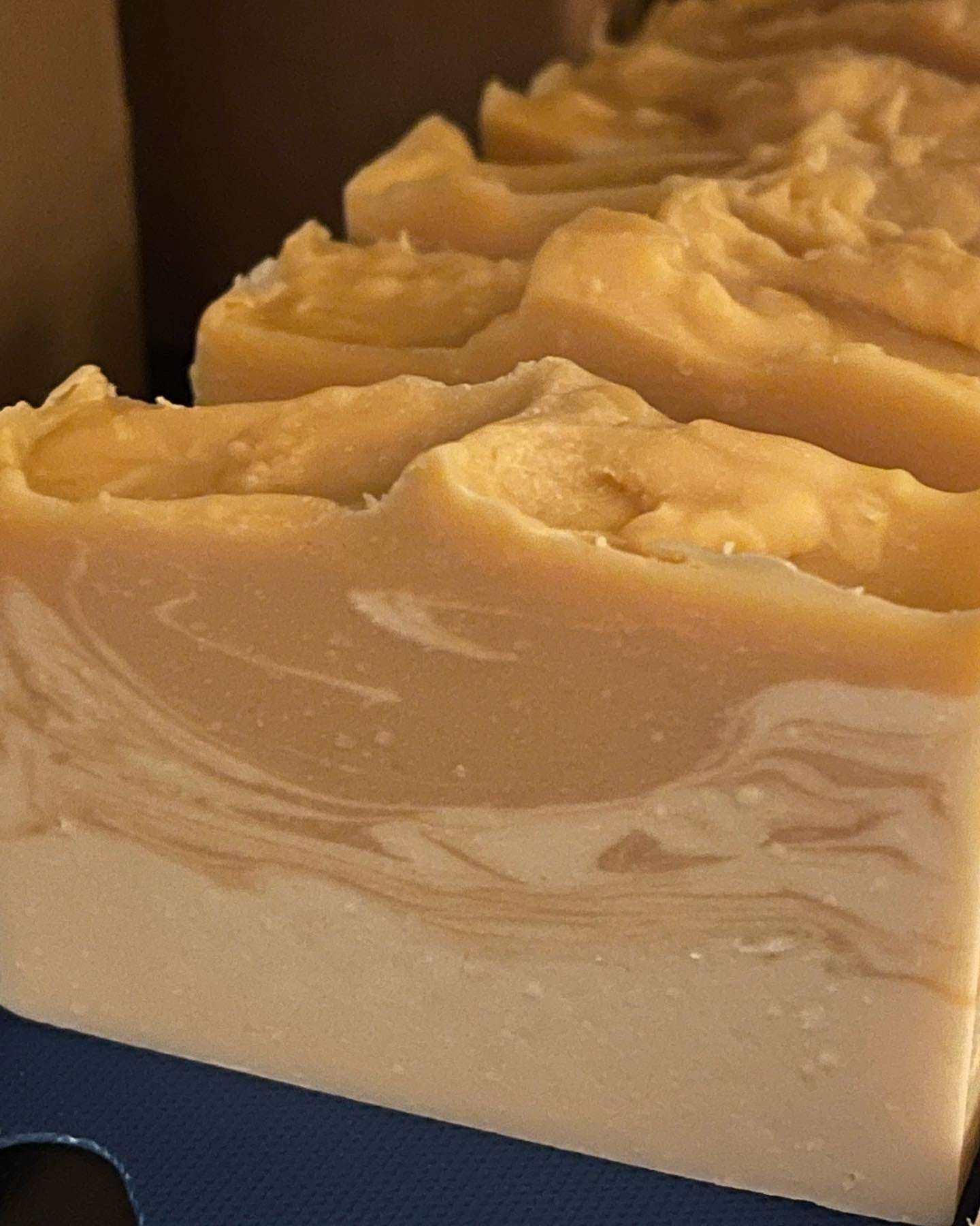 Peaches & Cream Triple Butter Bar Bar Soap Robinson Family Soaps