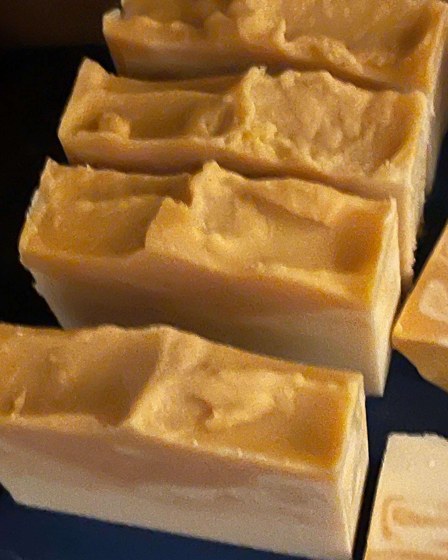 Peaches & Cream Triple Butter Bar Bar Soap Robinson Family Soaps